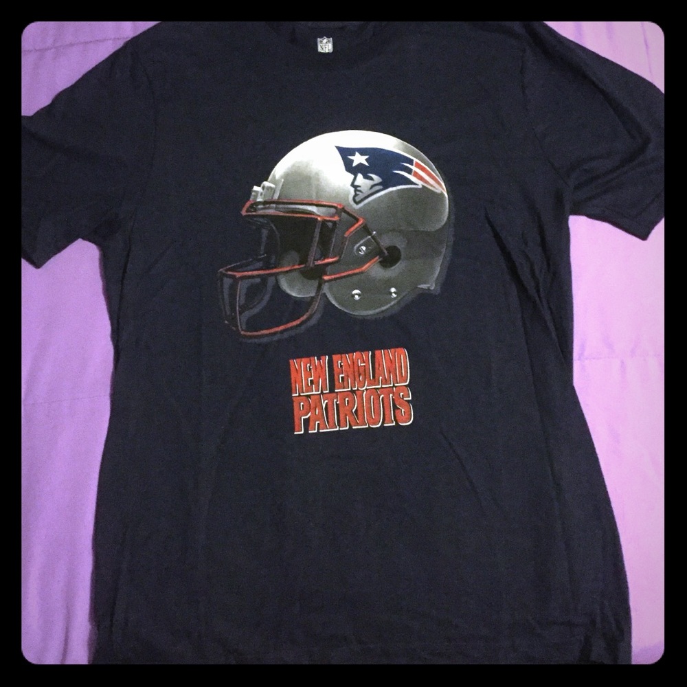 NWOT New England Patriots tee